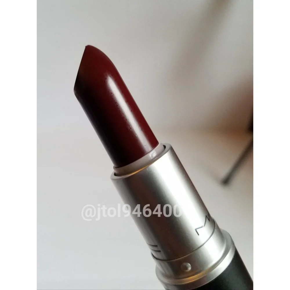 Mac Runner Lipstick